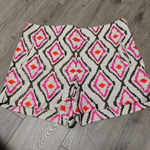 Linen Embroidered Riviera Shorts 12 IKAT Lips 👄 All Over Print - Picture 11 of 12